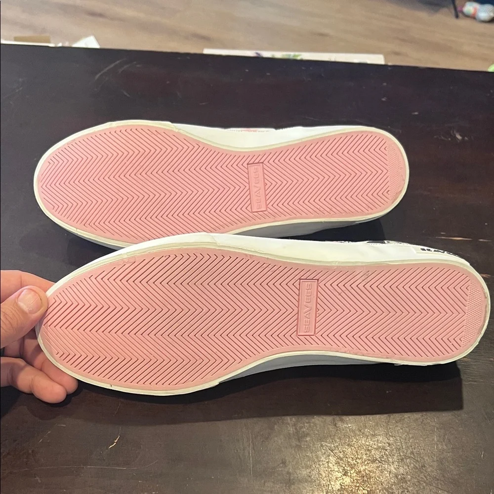 SeaVees Cream, pink and Black Patterned Slip-On Shoes breast cancer awareness